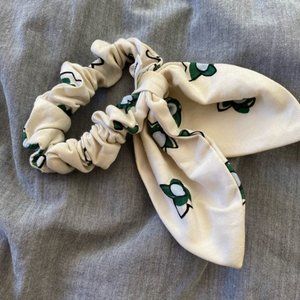 Club Monaco hair tie!